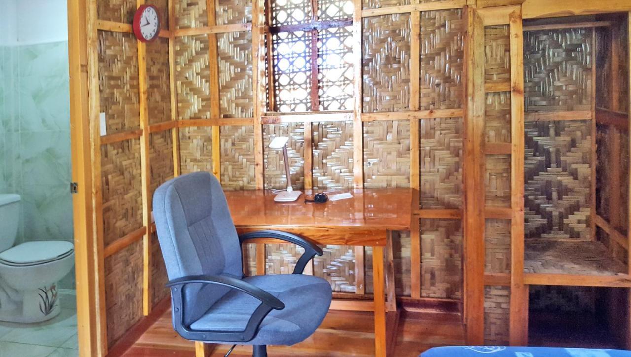 Mj Room Rental Mahogany Dauis ภายนอก รูปภาพ